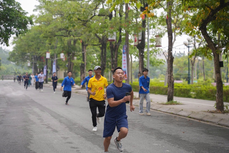Xã Vân Đình hưởng ứng Tháng hành động phòng, chống ma túy năm 2026 và phát động Giải chạy phong trào “Chung một quyết tâm xây dựng xã, phường, đặc khu không ma túy”- Ảnh 8.