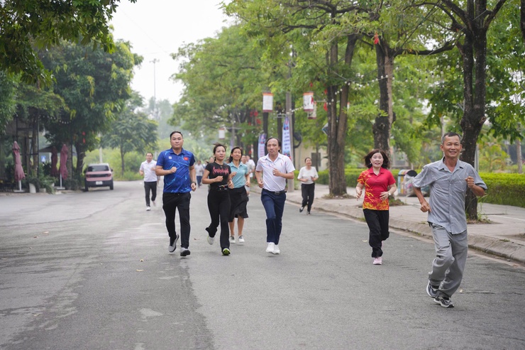 Xã Vân Đình hưởng ứng Tháng hành động phòng, chống ma túy năm 2026 và phát động Giải chạy phong trào “Chung một quyết tâm xây dựng xã, phường, đặc khu không ma túy”- Ảnh 6.