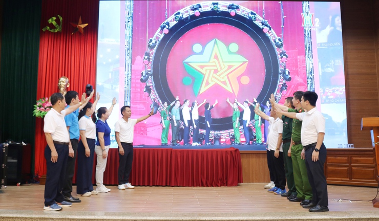 Xã  Quốc Oai tham gia Lễ mít tinh trực tuyến toàn quốc hưởng ứng Tháng hành động phòng, chống ma túy năm 2026.- Ảnh 3.