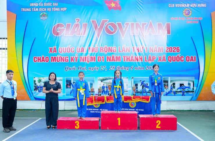 Trao giải các nội dung thi đấu Nhóm 1, Nhóm 2 Giải Vovinam xã Quốc Oai mở rộng lần thứ I năm 2026- Ảnh 2.