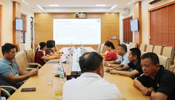 HÀ NỘI QUÁN TRIỆT TRIỂN KHAI THI HÀNH LUẬT THỦ ĐÔ NĂM 2026: KHÔNG ĐỂ CẤP CƠ SỞ LÚNG TÚNG TRONG THỰC HIỆN - Ảnh 3.
