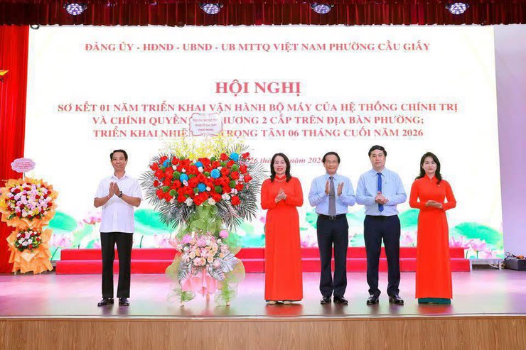 MỘT NĂM VẬN HÀNH MÔ HÌNH CHÍNH QUYỀN ĐỊA PHƯƠNG HAI CẤP: PHƯỜNG CẦU GIẤY KHẲNG ĐỊNH HIỆU QUẢ THỰC TIỄN- Ảnh 2.