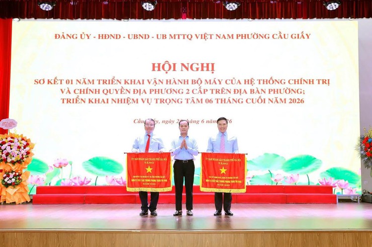MỘT NĂM VẬN HÀNH MÔ HÌNH CHÍNH QUYỀN ĐỊA PHƯƠNG HAI CẤP: PHƯỜNG CẦU GIẤY KHẲNG ĐỊNH HIỆU QUẢ THỰC TIỄN- Ảnh 6.