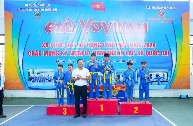 Trao giải các nội dung thi đấu Nhóm 1, Nhóm 2 Giải Vovinam xã Quốc Oai mở rộng lần thứ I năm 2026- Ảnh 8.