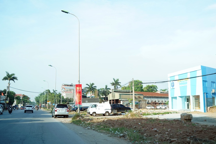 Sự đồng thuận của người dân phường Chương Mỹ đã tạo thêm sức mạnh thực hiện Dự án cải tạo, nâng cấp Quốc lộ 6- Ảnh 14.