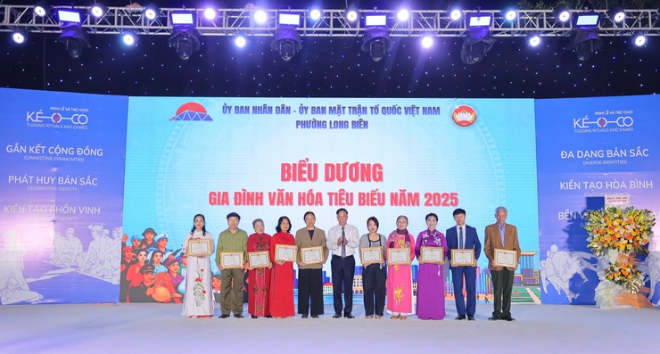 Long Biên hưởng ứng Ngày Gia đình Việt Nam 28/6- Ảnh 2.
