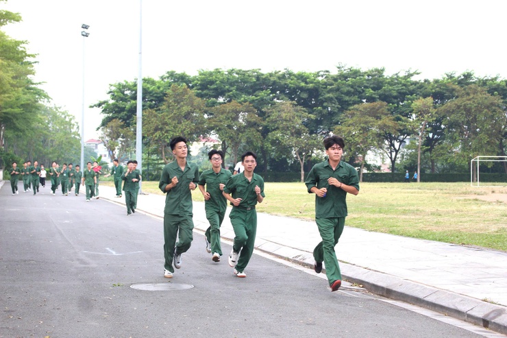 Phường Chương Mỹ tổ chức Giải chạy phong trào “Chung một quyết tâm xây dựng xã, phường, đặc khu không ma túy”- Ảnh 7.