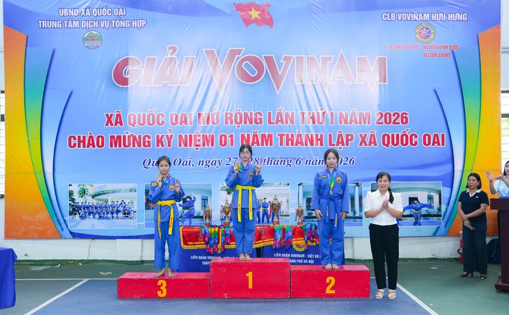 Trao giải Nhóm 3, Nhóm 4 Giải Vovinam xã Quốc Oai mở rộng lần thứ I năm 2026 chào mừng kỷ niệm 01 năm thành lập xã Quốc Oai- Ảnh 2.