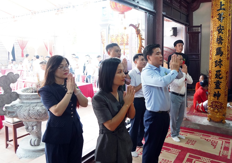 Phường Chương Mỹ đón nhận Bằng xếp hạng Di tích lịch sử cấp Thành phố đối với Đình Giang Lẻ- Ảnh 2.
