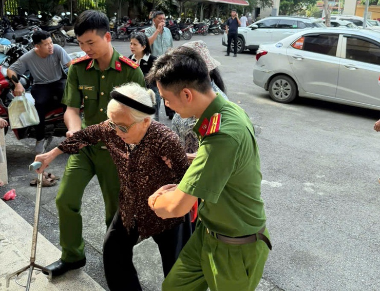 Phường Chương Mỹ tổ chức thu nhận mẫu ADN thân nhân liệt sĩ chưa xác định thông tin- Ảnh 1.