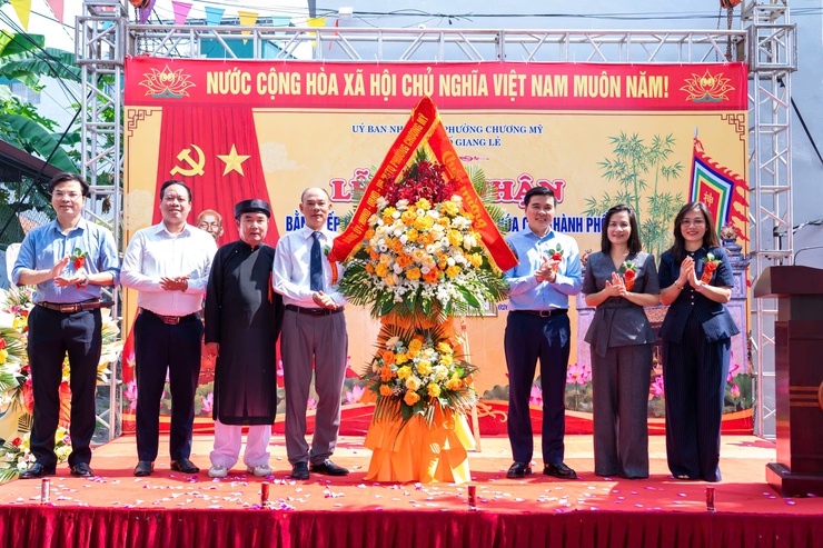 Phường Chương Mỹ đón nhận Bằng xếp hạng Di tích lịch sử cấp Thành phố đối với Đình Giang Lẻ- Ảnh 15.