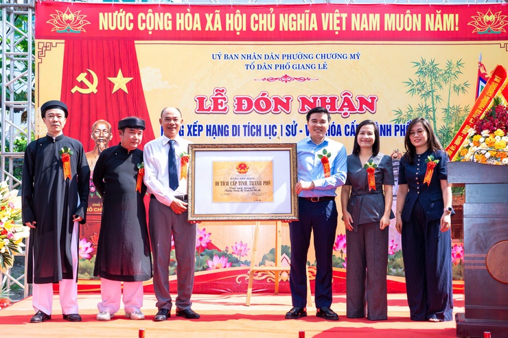 Phường Chương Mỹ đón nhận Bằng xếp hạng Di tích lịch sử cấp Thành phố đối với Đình Giang Lẻ- Ảnh 13.