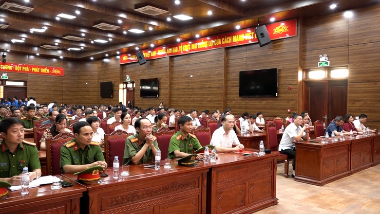 Xã Mỹ Đức triển khai chiến dịch truyền thông “Quyết tâm duy trì xã Mỹ Đức không ma túy” phát động đợt cao điểm trấn áp tội phạm, tệ nạn ma túy- Ảnh 1.
