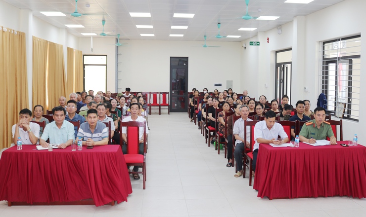 TỔ ĐẠI BIỂU SỐ 6 HĐND XÃ QUỐC OAI LẮNG NGHE TÂM TƯ, NGUYỆN VỌNG CỬ TRI TRƯỚC KỲ HỌP THƯỜNG LỆ GIỮA NĂM 2026- Ảnh 1.