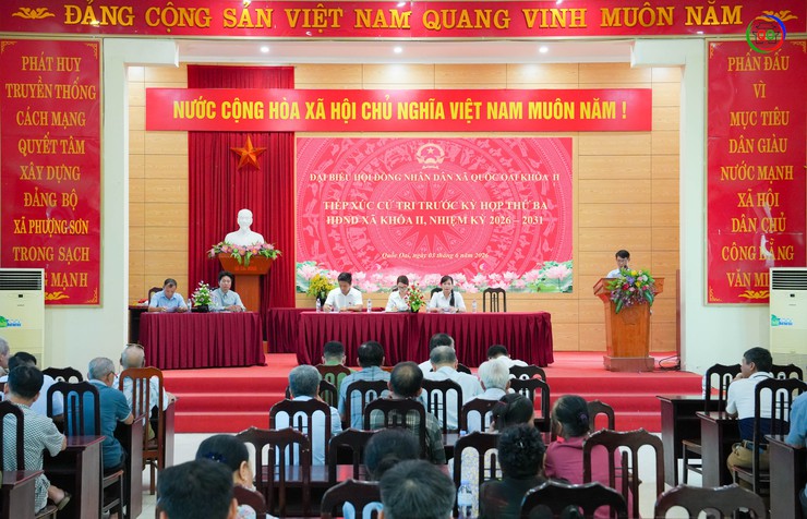 TỔ ĐẠI BIỂU SỐ 05 HĐND XÃ QUỐC OAI TIẾP XÚC CỬ TRI TRƯỚC KỲ HỌP THỨ BA, HĐND XÃ KHÓA II NHIỆM KỲ 2026 – 2031- Ảnh 1.
