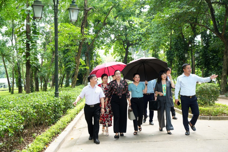 PHƯỜNG SƠN TÂY ĐÓN TIẾP ĐOÀN CÔNG TÁC THÀNH PHỐ ĐÀ NẴNG KHẢO SÁT MÔ HÌNH BẢO TỒN VÀ PHÁT HUY GIÁ TRỊ DI SẢN VĂN HÓA- Ảnh 9.