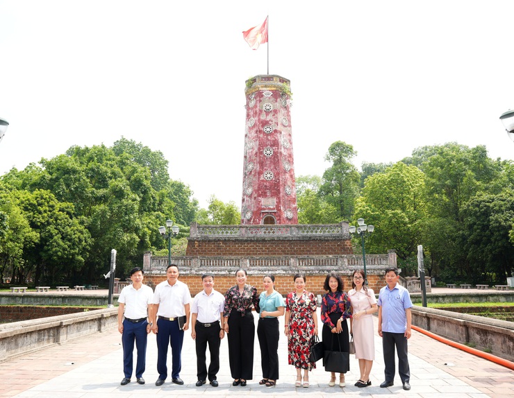 PHƯỜNG SƠN TÂY ĐÓN TIẾP ĐOÀN CÔNG TÁC THÀNH PHỐ ĐÀ NẴNG KHẢO SÁT MÔ HÌNH BẢO TỒN VÀ PHÁT HUY GIÁ TRỊ DI SẢN VĂN HÓA- Ảnh 10.