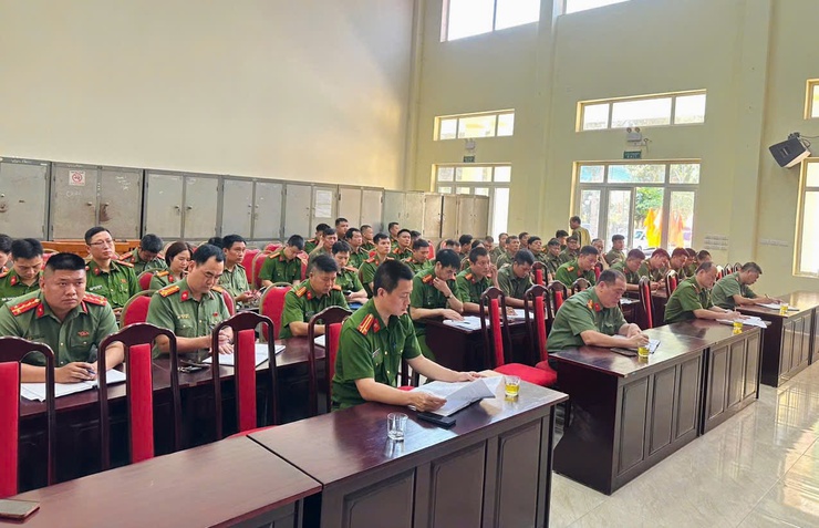 Xây dựng “hàng rào” an ninh, an toàn thực phẩm tại khu giết mổ tập trung Vạn Phúc- Ảnh 1.
