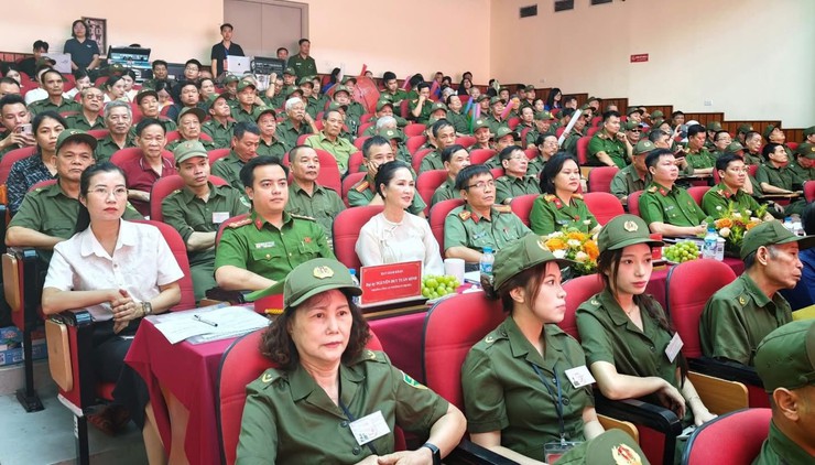 Phường Ô Chợ Dừa xuất sắc giành Giải Nhất Bảng thi số 1- Vòng thi thứ 2 Hội thi "Lực lượng tham gia bảo vệ an ninh, trật tự ở cơ sở giỏi" Thành phố Hà Nội năm 2026- Ảnh 12.