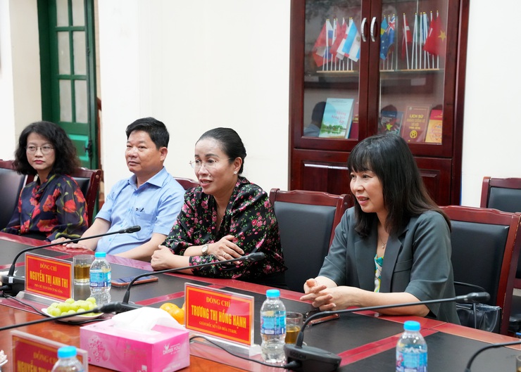PHƯỜNG SƠN TÂY ĐÓN TIẾP ĐOÀN CÔNG TÁC THÀNH PHỐ ĐÀ NẴNG KHẢO SÁT MÔ HÌNH BẢO TỒN VÀ PHÁT HUY GIÁ TRỊ DI SẢN VĂN HÓA- Ảnh 3.