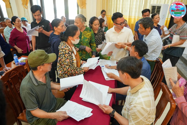 HỘI NGHỊ PHỔ BIẾN CHÍNH SÁCH BỒI THƯỜNG, HỖ TRỢ, TÁI ĐỊNH CƯ PHỤC VỤ THỰC HIỆN DỰ ÁN KHU TÁI ĐỊNH CƯ XÃ HƯNG ĐẠO- Ảnh 3.