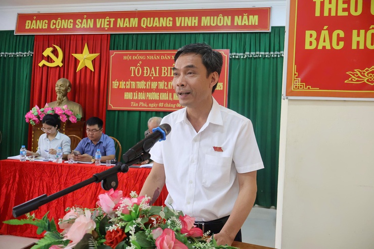 Đồng chí Bí thư Đảng ủy xã Đoài Phương tiếp xúc cử tri trước kỳ họp thứ 2 HĐND xã khóa II nhiệm kỳ 2026 - 2031- Ảnh 4.