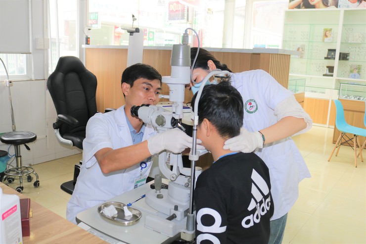 Hà Nội thông qua Nghị quyết quy định chính sách hỗ trợ an sinh xã hội cho người dân Thủ đô- Ảnh 2.