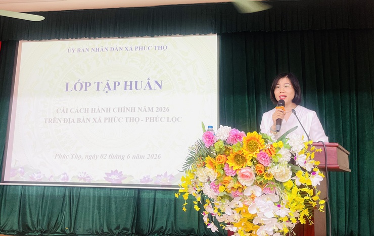 TẬP HUẤN CẢI CÁCH HÀNH CHÍNH NĂM 2026 TRÊN ĐỊA BÀN XÃ PHÚC THỌ - PHÚC LỘC- Ảnh 1.