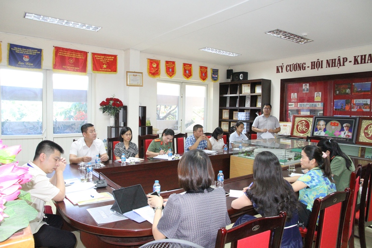 Phường Xuân Phương kiểm tra công tác chuẩn bị cơ sở vật chất phục vụ Kỳ thi tuyển sinh vào lớp 10 năm học 2026 – 2027- Ảnh 9.