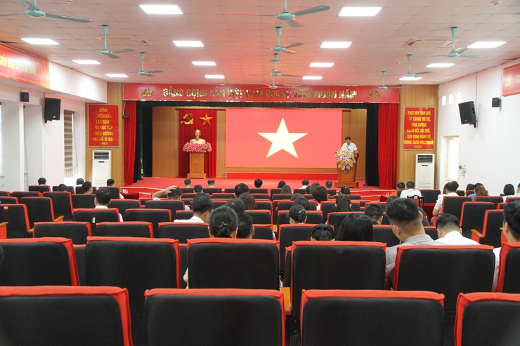 Phường Xuân Phương tổ chức chào cờ, sinh hoạt dưới cờ 6/2026- Ảnh 6.