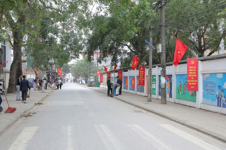 MTTQ Việt Nam xã Phú Nghĩa hưởng ứng phong trào thi đua “Toàn dân chung tay bảo vệ môi trường, vì Thủ đô xanh - sạch - đẹp”- Ảnh 1.