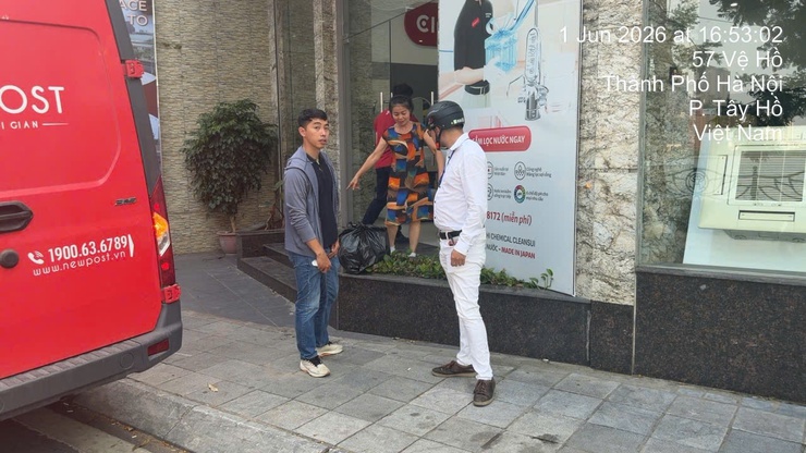 Phường Tây Hồ: Tăng cường giám sát, xử phạt nghiêm vi phạm về vệ sinh môi trường- Ảnh 4.