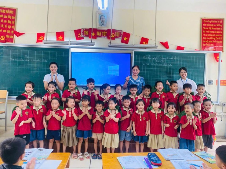 Trường Mầm non Tiên Phong tổ chức cho trẻ 5 tuổi tham quan Trường Tiểu học Tiên Phong- Ảnh 7.