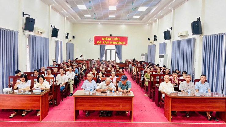 Tây Phương tuyên truyền, phổ biến chính sách thu hồi đất thực hiện dự án đường trục phát triển kinh tế - xã hội Bắc - Nam- Ảnh 1.