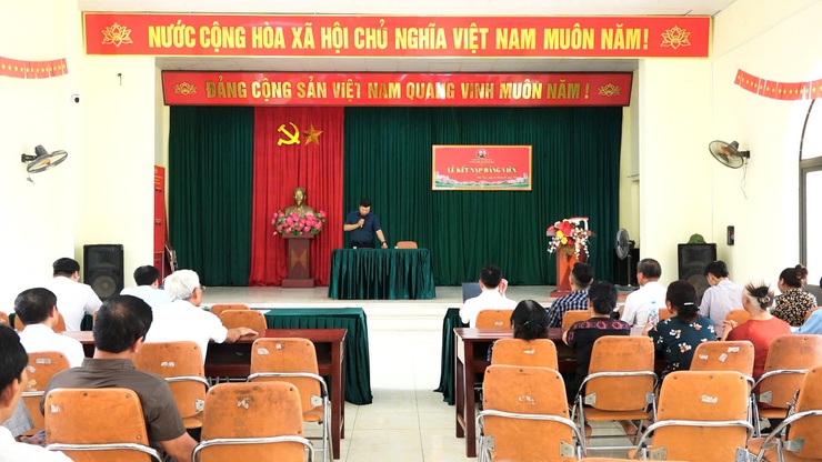 ĐẢNG ỦY XÃ DÂN HÒA: ĐỔI MỚI SINH HOẠT CHI BỘ, HƯỚNG VỀ CƠ SỞ ĐỂ LẮNG NGHE DÂN- Ảnh 12.