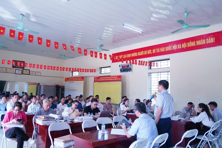 Phường Chương Mỹ đối thoại, tiếp thu ý kiến về phương án bồi thường, hỗ trợ, tái định cư dự án cải tạo, nâng cấp Quốc lộ 6 đoạn Ba La - Xuân Mai tại TDP Cao Sơn- Ảnh 3.