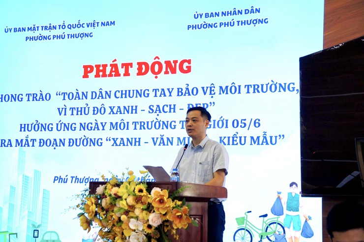 Phường Phú Thượng tổ chức chương trình hưởng ứng Ngày Môi trường Thế giới 5/6- Ảnh 3.