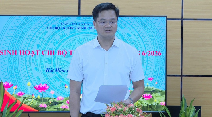 Đồng chí Phó Bí thư thường trực Đảng ủy xã dự sinh hoạt Chi bộ trường Mầm non Hát Môn- Ảnh 5.