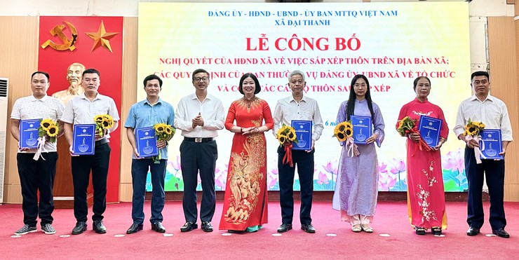 Xã Đại Thanh công bố Nghị quyết sắp xếp thôn, thành lập chi bộ thôn và kiện toàn nhân sự cơ sở- Ảnh 4.
