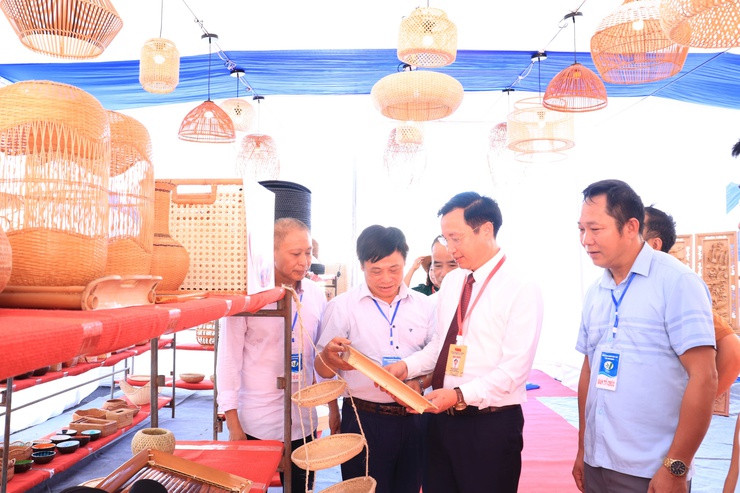 Xã Phú Nghĩa: 6 tháng đầu năm 2026 tốc độ tăng trưởng kinh tế đạt 9,7%- Ảnh 1.