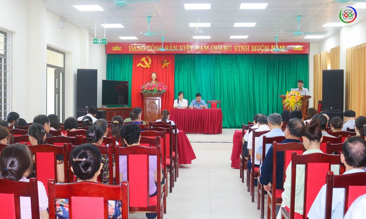 Chi bộ thôn Phủ Quốc tổ chức sinh hoạt định kỳ và sinh hoạt chuyên đề tháng 6 năm 2026- Ảnh 1.