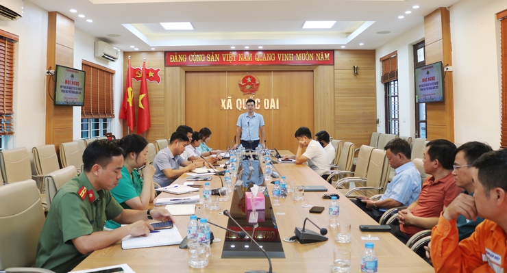 BAN CHỈ ĐẠO KỲ THI TỐT NGHIỆP THPT NĂM 2026 XÃ QUỐC OAI HỌP TRIỂN KHAI NHIỆM VỤ- Ảnh 1.