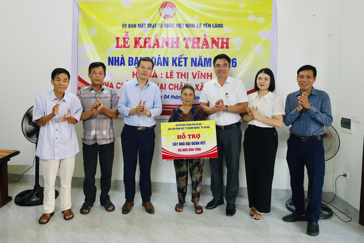 XÃ YÊN LÃNG ĐỒNG THỜI KHÁNH THÀNH, BÀN GIAO NHÀ ĐẠI ĐOÀN KẾT- Ảnh 2.