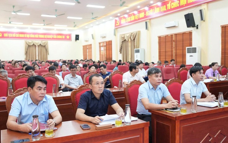 Đảng uỷ - HĐND – UBND – UB MTTQ xã giao ban công tác tháng 5, triển khai phương hướng, nhiệm vụ trọng tâm tháng 6/2026- Ảnh 2.