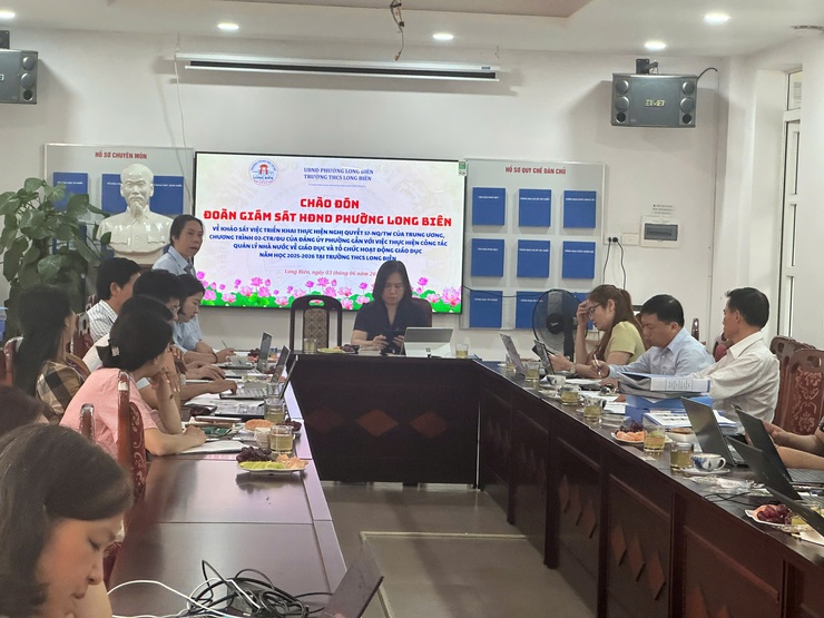Hội đồng nhân dân phường Long Biên giám sát công tác giáo dục năm học 2025-2026 tại Trường Trung học cơ sở Long Biên- Ảnh 1.