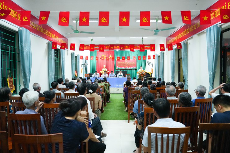 Tổ đại biểu số 7 HĐND xã Quốc Oai đã có buổi tiếp xúc cử tri trước kỳ họp thứ ba (Kỳ họp thường lệ giữa năm 2026)- Ảnh 3.
