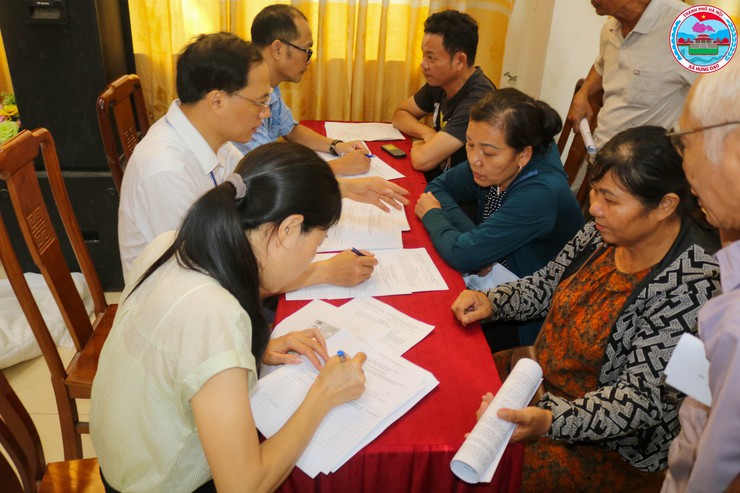 HƯNG ĐẠO HOÀN THÀNH ĐỢT TUYÊN TRUYỀN, PHỔ BIẾN CHÍNH SÁCH BỒI THƯỜNG, HỖ TRỢ, TÁI ĐỊNH CƯ PHỤC VỤ THỰC HIỆN DỰ ÁN KHU TÁI ĐỊNH CƯ- Ảnh 4.
