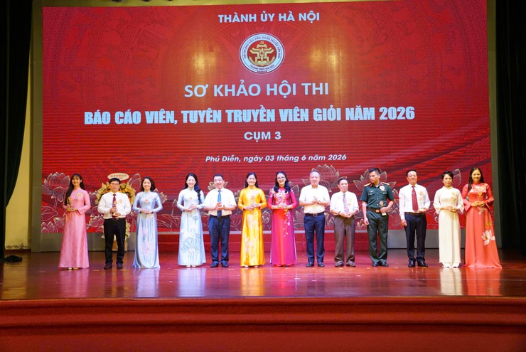 Sơ khảo Hội thi Báo cáo viên giỏi cấp thành phố Cụm 3, tại phường Phú Diễn- Ảnh 1.