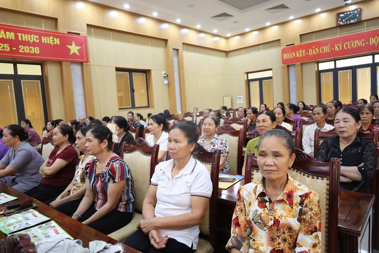Hội Nông dân xã Quảng Oai đẩy mạnh tuyên truyền tập trung, tích tụ đất nông nghiệp năm 2026- Ảnh 4.