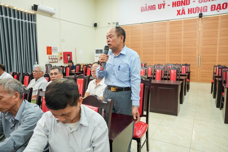TỔ ĐẠI BIỂU HĐND XÃ HƯNG ĐẠO TIẾP XÚC CỬ TRI ĐƠN VỊ BẦU CỬ SỐ 01 TRƯỚC KỲ HỌP THỨ TƯ HĐND XÃ KHÓA II, NHIỆM KỲ 2026 - 2031- Ảnh 6.